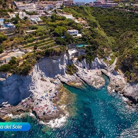 Bluponza - 5 Posti In Zona Mare - App Parigi Понца