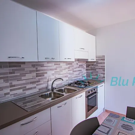 Apartment Bluponza Parigi *